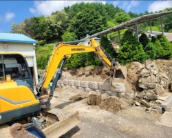 관전리 현무암 조경작업